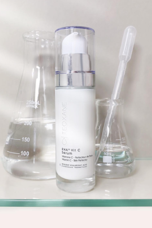 TEOXANE RHA x Vit C Serum s obsahem Vitaminu C - Lipoelastic.cz